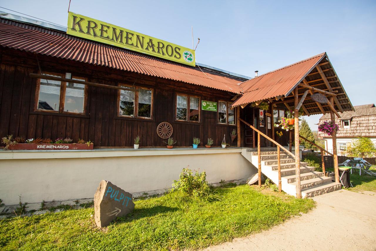 Ustrzyki Górne Kremenaros 호스텔 외부 사진